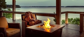 Grand Lakefront Oasis Hot Tub Dock UTV Trails