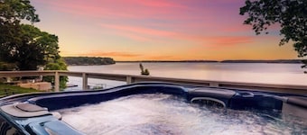 Grand Lakefront Oasis Hot Tub Dock UTV Trails