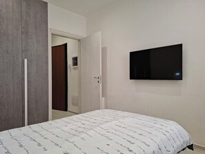 Apartamento Confort | Cortinas opacas, tabla de planchar con plancha, wifi gratis