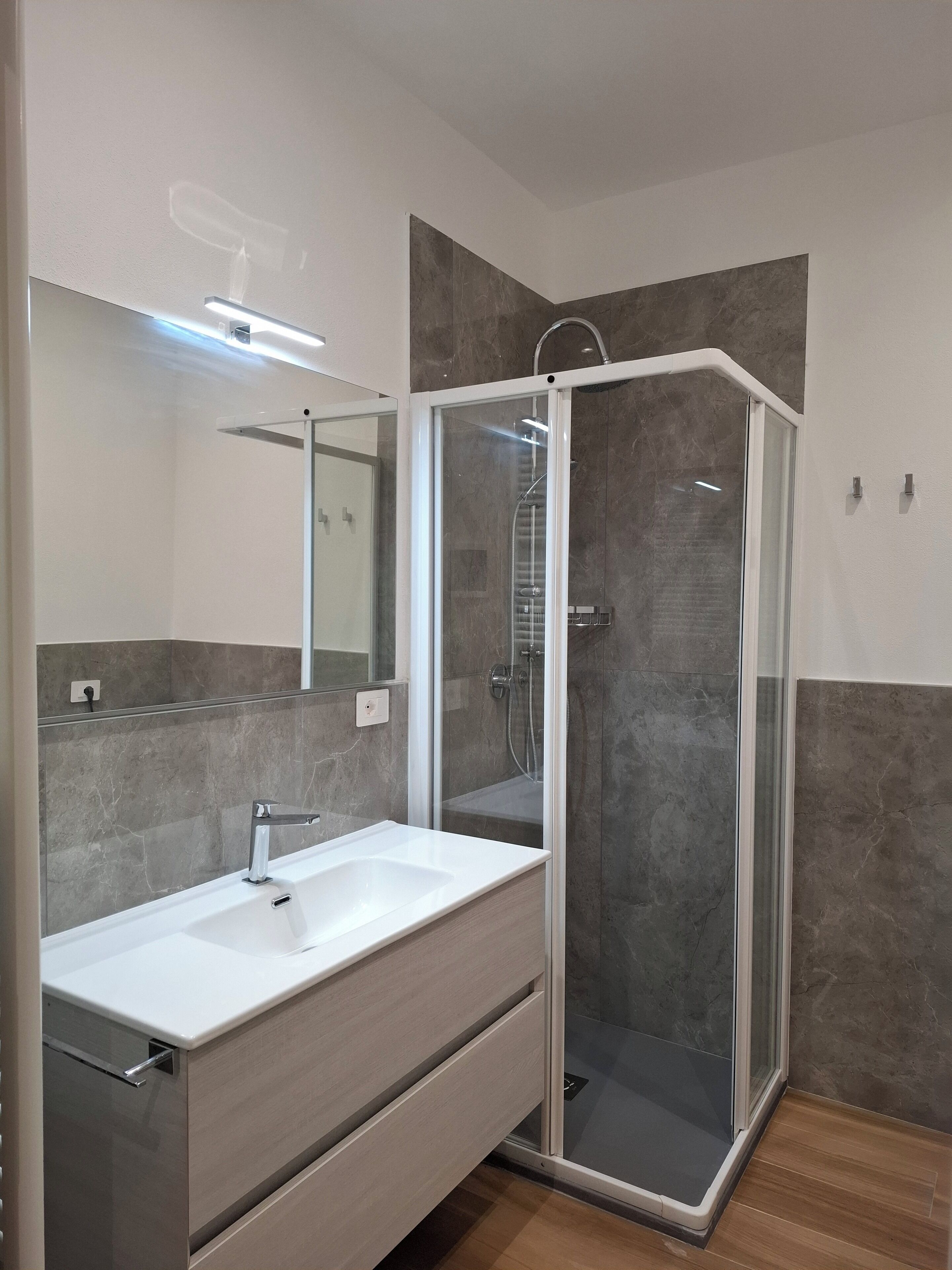 Deluxe-Apartment, Gartenblick | Badezimmer