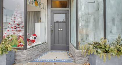 1 Mi to Lake Michigan! Urban Racine Apartment