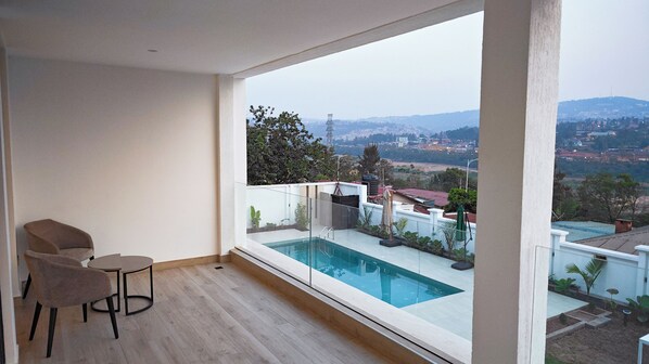 Deluxe Double or Twin Room | Terrace/patio - Akira Hotel (Kigali)