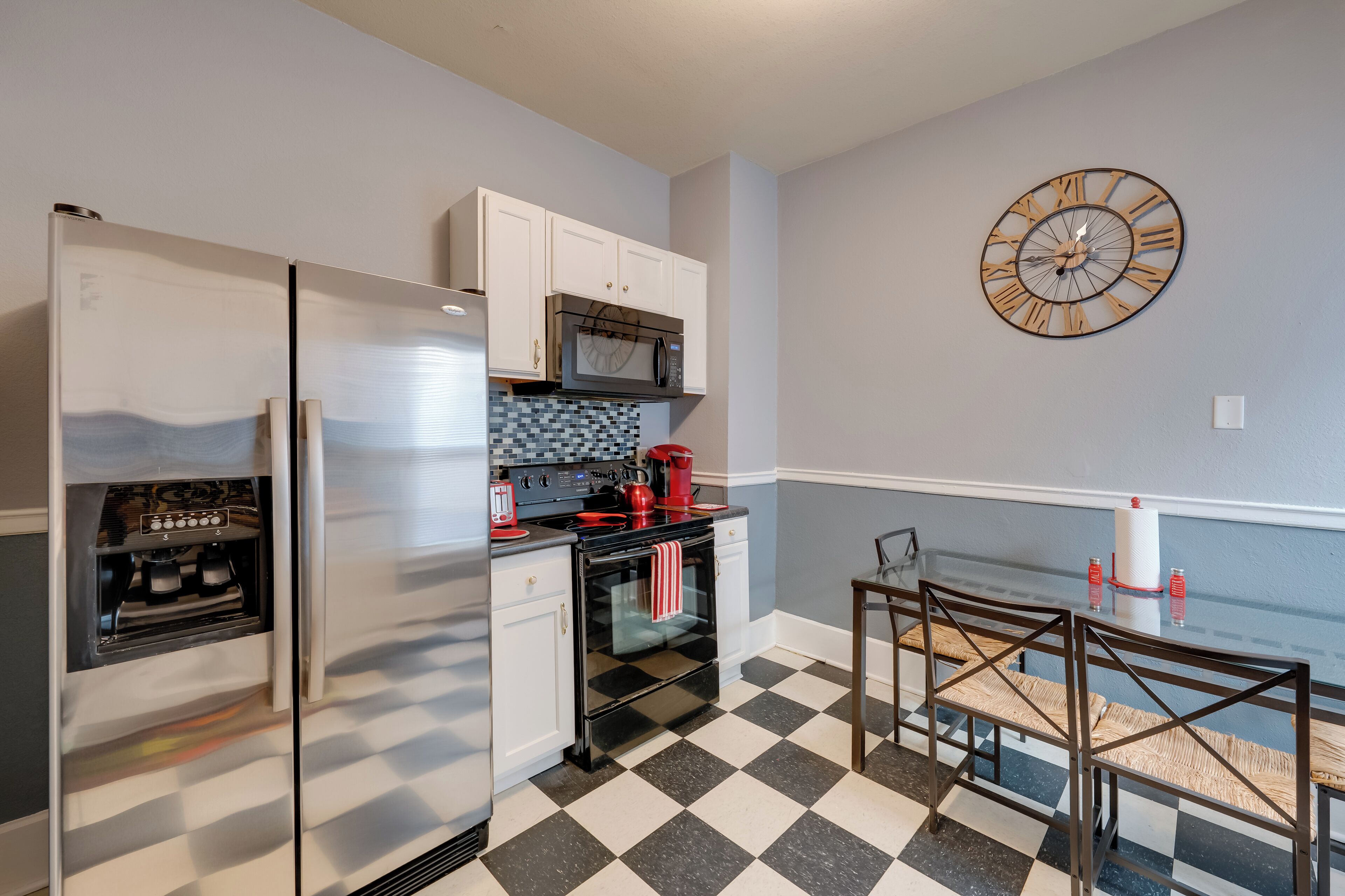 Fridge, microwave, coffee/tea maker, toaster