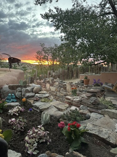 Skier's Hideaway in Los Cerrillos