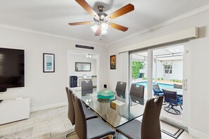 Dining - Tropical Fort Lauderdale Retreat with Heated Pool & Sonos Theater (Fort Lauderdale)