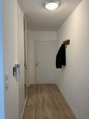 Interior - Lovely studio with terrace in recent building 5 minutes from the beach (Dinard)