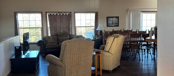 The Big Kansas Lodge