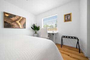 منزل - ٣ غرف نوم - لغير المدخنين - يُسمح باصطحاب الحيوانات الأليفة | مكواة/لوح كي وواي فاي مجانًا