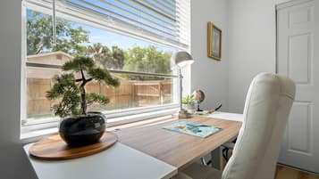 House, 3 Bedrooms, Non Smoking, Pets allowed | 3 bedrooms, iron/ironing board, free WiFi