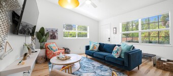  Manatee Cove Retreat | Pet-Friendly Coastal Home Sleeps 6