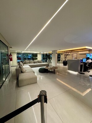 Lobby - Modern Studio • Near the Beach-500m • Rooftop Pool (João Pessoa)