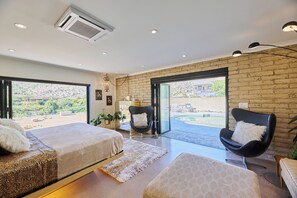 4 Schlafzimmer, Bügeleisen/Bügelbrett, WLAN, Bettwäsche