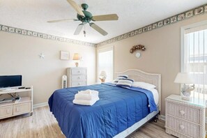 3 bedrooms, iron/ironing board, WiFi, bed sheets - Pop Pop's Place in Montego Bay (Ocean City)