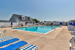 Pool - Pop Pop's Place in Montego Bay (Ocean City)