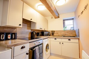 Stovetop - Charming 2-Bed Apartment in Bewdley Town Centre (Bewdley)