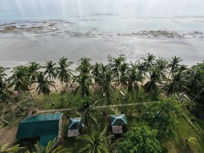 Aerial view - Tay Deling's (El Nido)