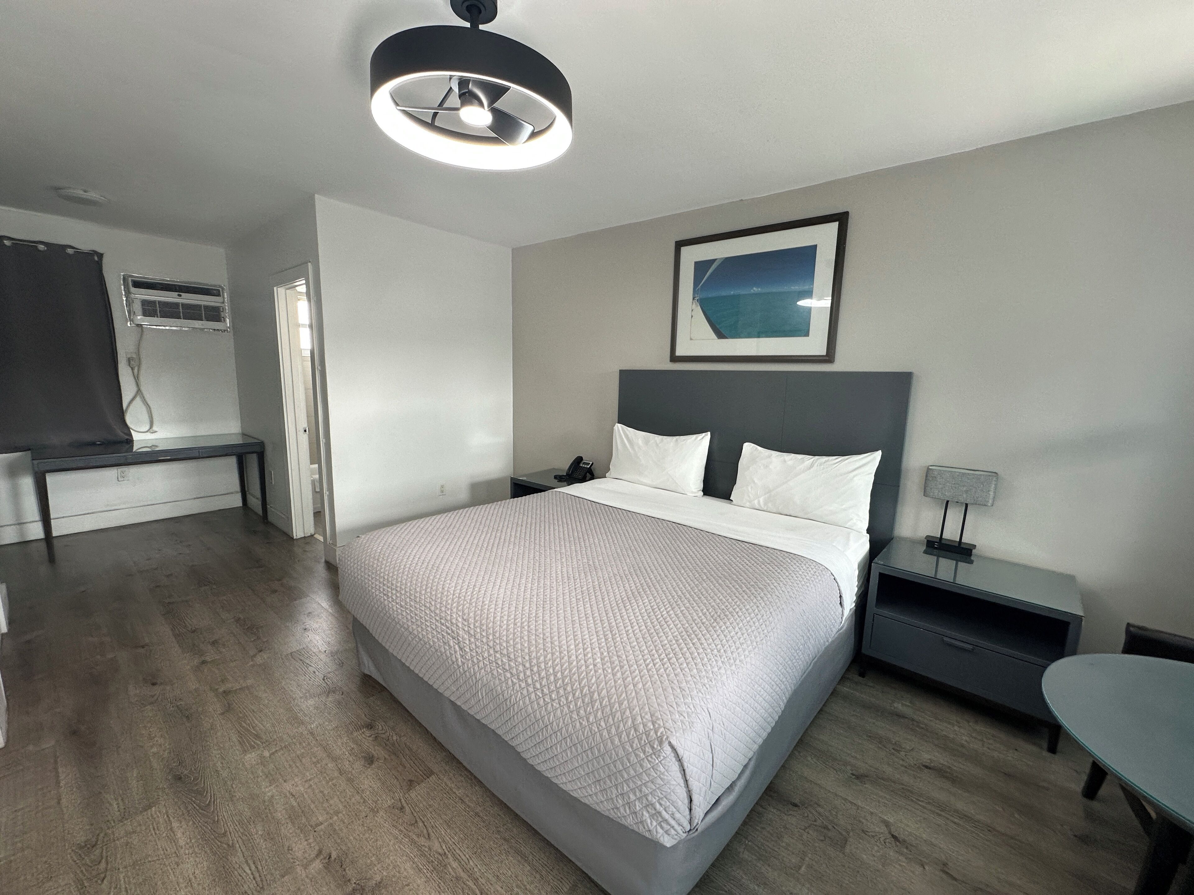 무료 WiFi, 침대 시트