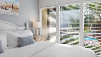 2 bedrooms, iron/ironing board, travel crib, WiFi (free)