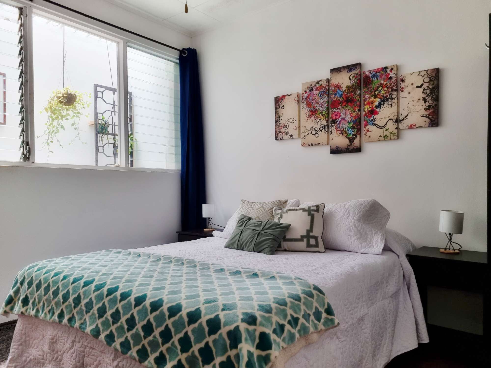 1 chambre, bureau, Wi-Fi, literie fournie