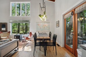Dining - The Artful Bungalow w/ Loft (Athens)