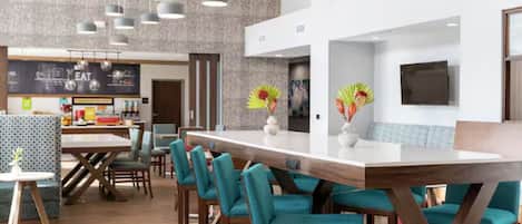 Frokostbuffé er inkludert hver dag