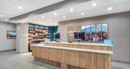 Hampton Inn & Suites By Hilton Irving DFW Airport North