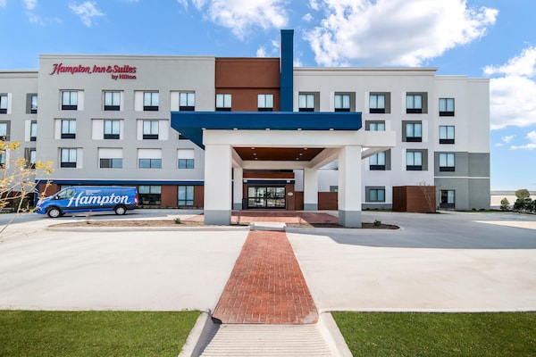 Hampton Inn & Suites By Hilton Irving Dfw Airport North - Irving, TX