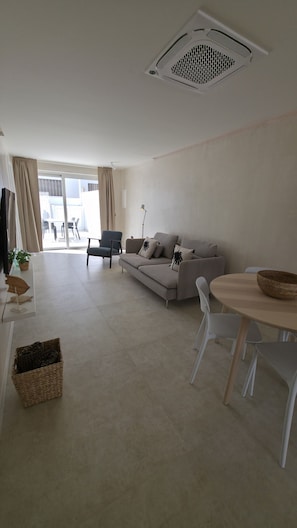 TV - Casa Xabi, Private terrace - Puerto del Carmen (Puerto del Carmen)