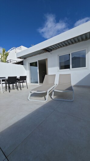 Outdoor dining - Casa Xabi, Private terrace - Puerto del Carmen (Puerto del Carmen)