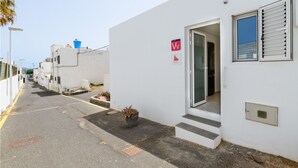 Exterior detail - Casa Xabi, Private terrace - Puerto del Carmen (Puerto del Carmen)