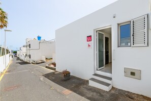 Exterior detail - Casa Xabi, Private terrace - Puerto del Carmen (Puerto del Carmen)