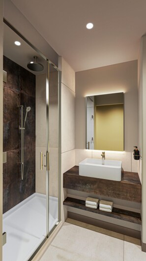 Bathroom shower - Hampton By Hilton Manchester City Centre (Manchester)