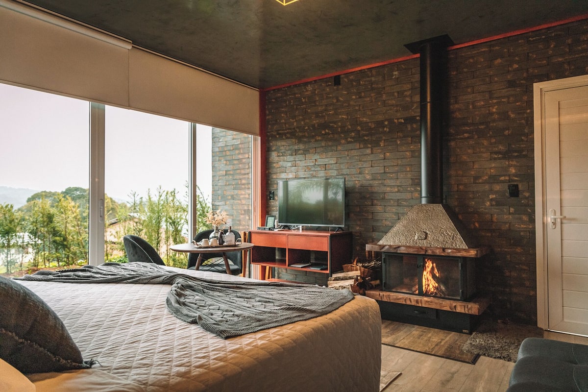 Superior Bungalow, City View | Room amenity