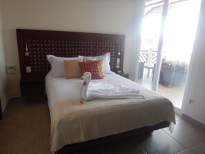 2 quartos, ferros/tábuas de passar roupa, Wi-Fi, roupa de cama