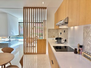 Fridge, microwave, oven, stovetop - Villa AYA - A haven of peace (Marrakech)