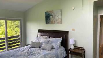 Fer et planche à repasser, Wi-Fi, draps fournis