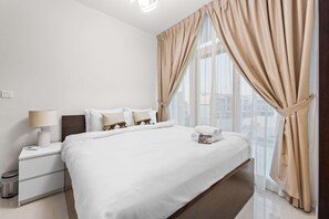 3 bedrooms, Internet - Stayshort - Modern Villa in Avencia Damac Hills 2 With Waterpark Access (Dubai)