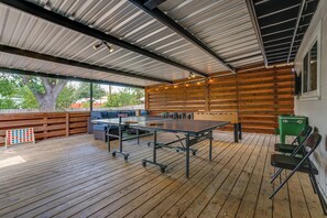 Property grounds - Central Location-Modern Home-Perfect For Families-Games (San Antonio)