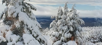 Loft Ă La Pinilla, AccĂšs Direct aux Pistes de Ski et Vue sur la Montagne