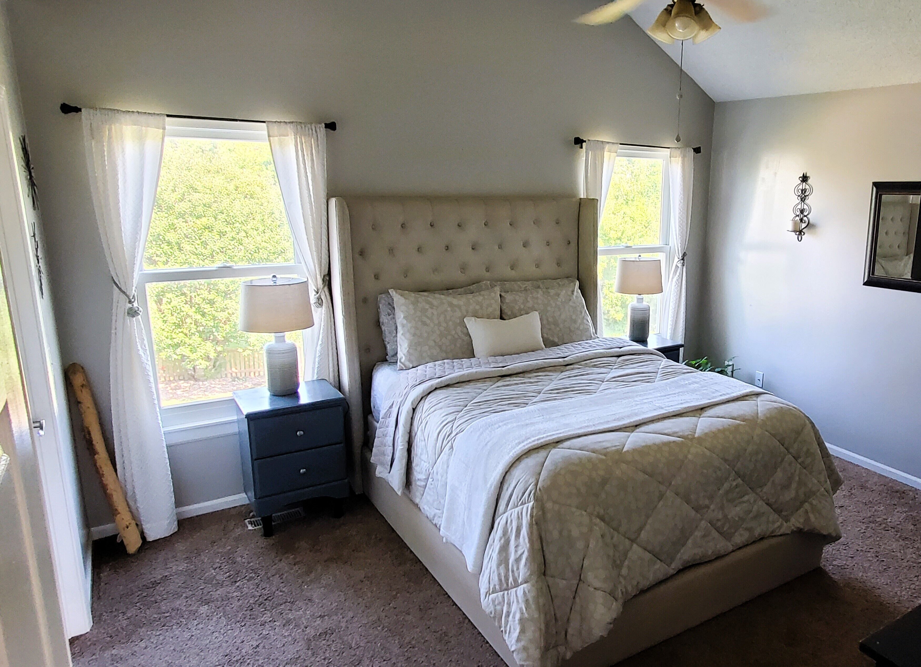 3 bedrooms, desk, iron/ironing board, free WiFi