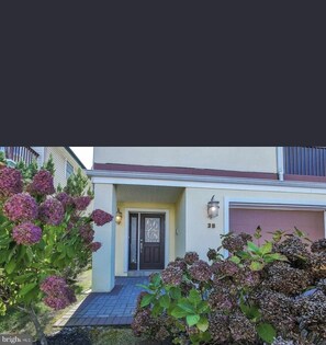 Exterior detail - 2026 SUMMER- LUXURY 4 BEDROOM MARGATE TOWNHOUSE (Margate City)