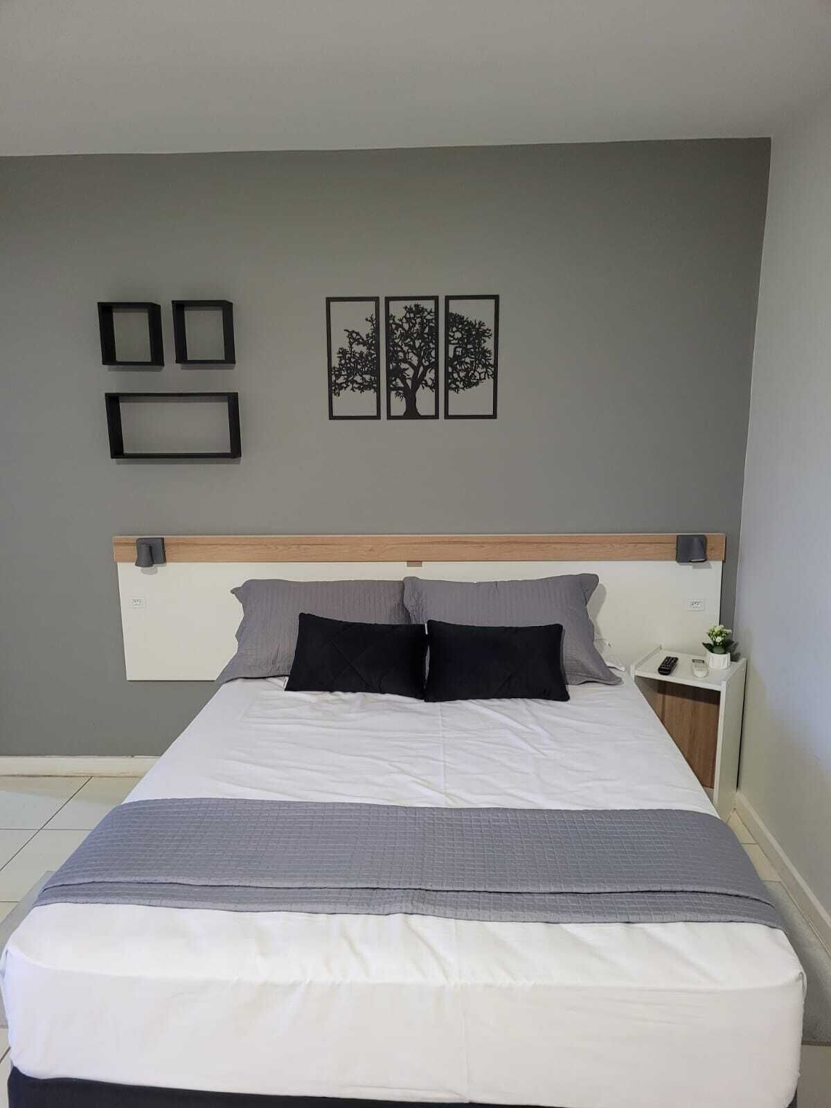 1 quarto, ferros/tábuas de passar roupa, Wi-Fi, roupa de cama