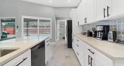 Paradise Villa- Sarasota