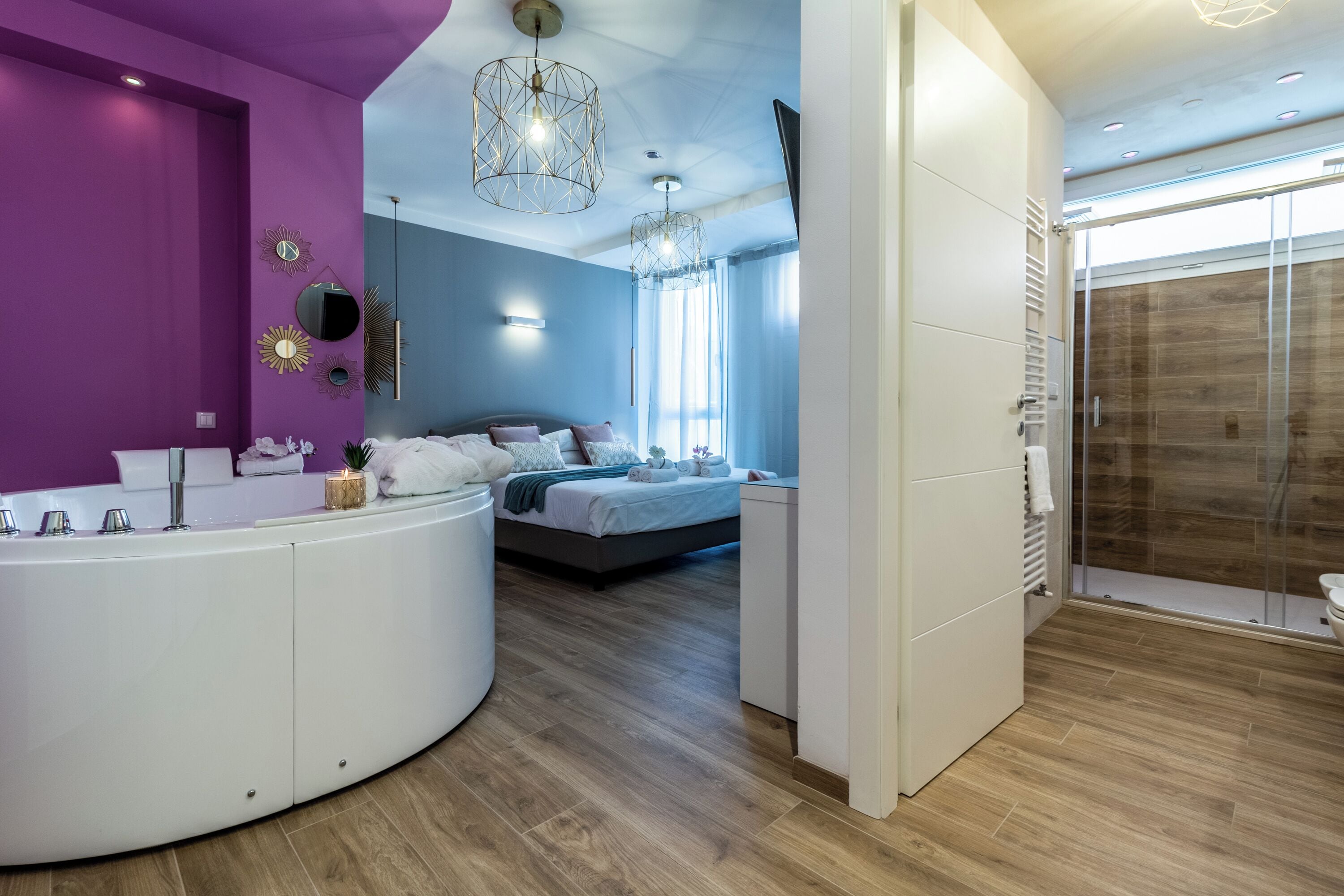 Superior Suite | Jetted tub