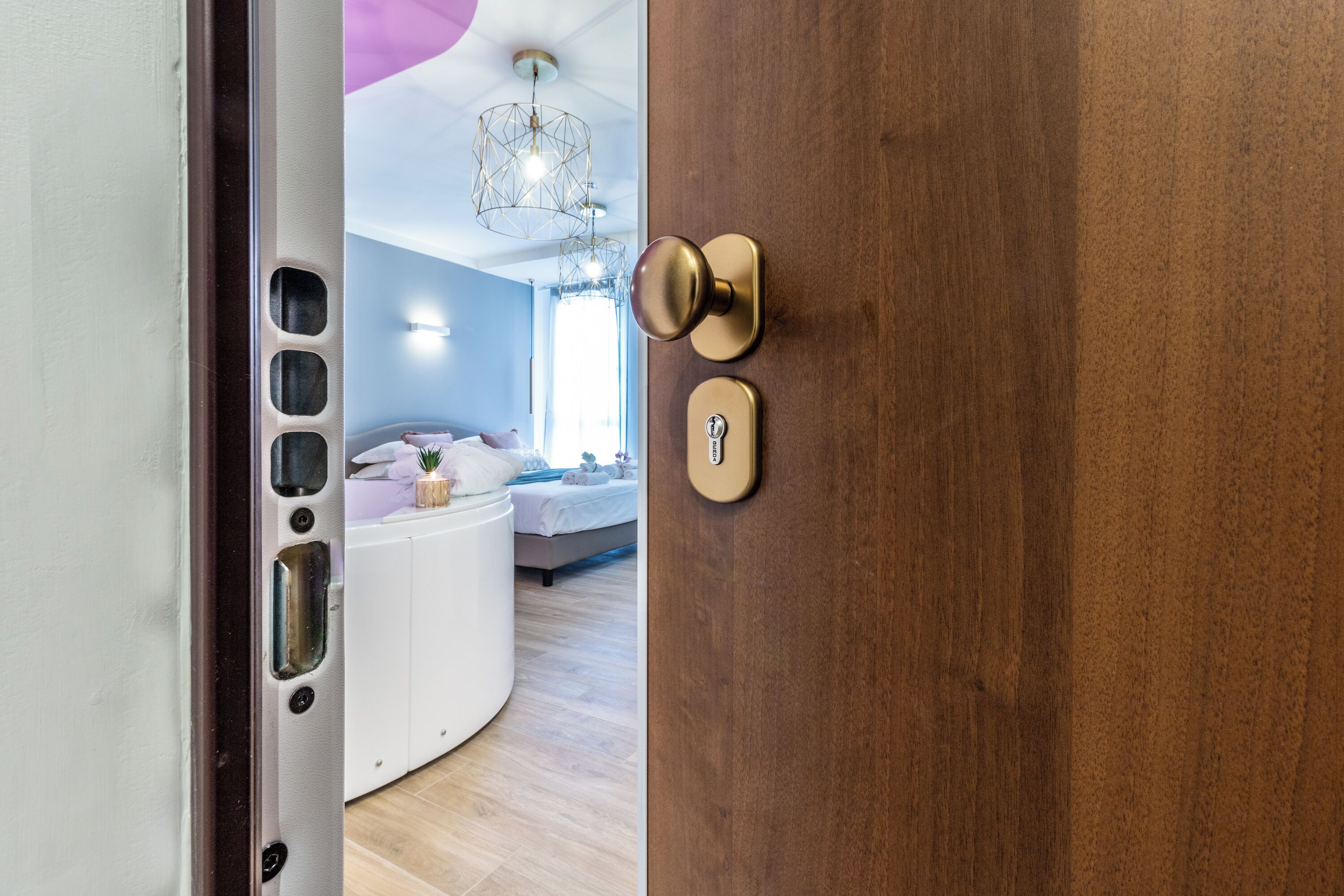 Superior Suite | Jetted tub