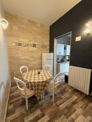Dining - La Casa del Caribe - House & Relax - Holiday Home (Mola di Bari)