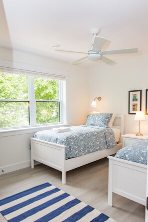 3 habitaciones, tabla de planchar con plancha y wifi gratis 