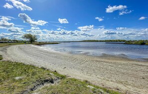 Ubicación cercana a la playa