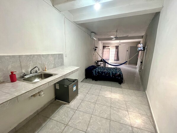 Internet, bed sheets