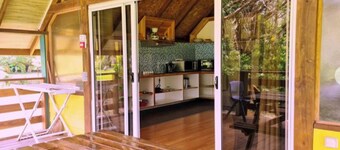 RAIATEA - Fare Cascades Anaana